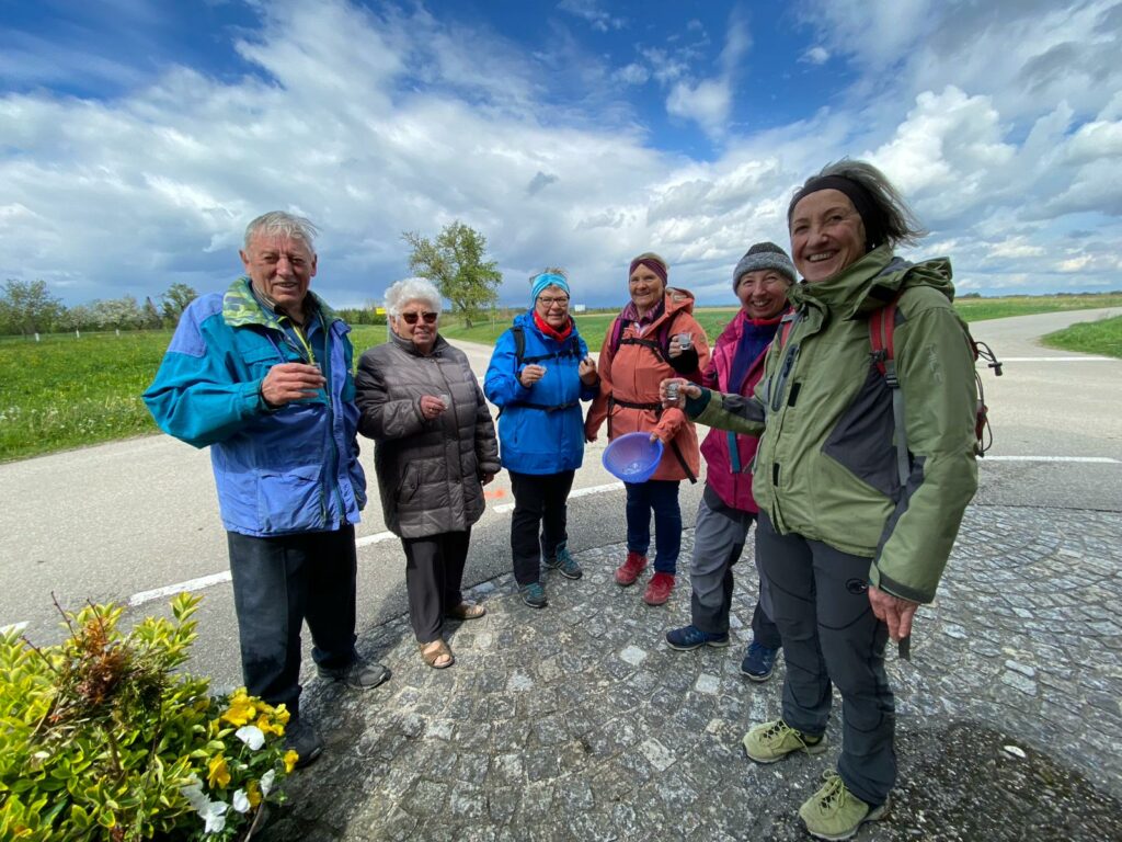 ERBLÜHEN - Pilgerwanderung in der Osterzeit